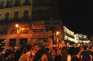 Asistencia masiva a la Puerta del Sol