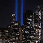 Luces que recuerdan las columnas del World Trade Center