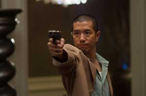 Reggie Lee como Quan Chang
