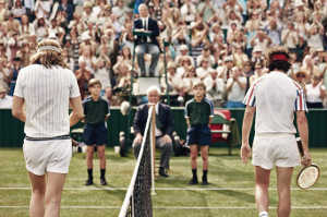 Bjrn Borg (Sverrir Gudnason) y John McEnroe (Shia LaBeouf) en la pista central de Wimbledon, 1980