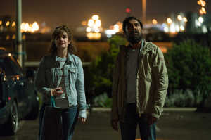 Jack Malik (Himesh Patel) junto a su amiga Ellie Appleton (Lily James) cuando l todava cree en la magia