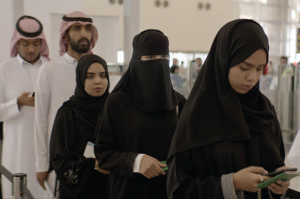 El nicab es obligado para la mujer en Riad