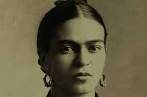 Frida Kahlo, 1932, fotografia de Guillermo Kahlo (Alamy Archives)