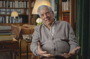 El escritor Mario Vargas Llosa, otro cliente del hotel