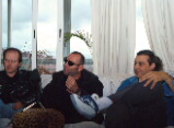 Vito flanquedo por Miguel y Mario Vito flanquedo por Miguel y Mario
