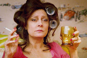 La abuela Lynn (Susan Sarandon)