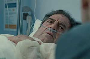 Sid Ahmed Agoumi como Mohamed Ben Saoud