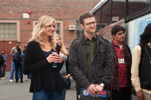 Cameron Diaz es Elizabeth Halsey y Justin Timberlake, Scott Delacorte