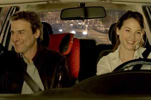 Alberto San Juan como L. y Leonor Watling como Mar�a
