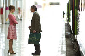 Despedida de follet�n entre Raimundo Gregorius (Jeremy Irons) y Mariana (Martina Gedeck)