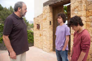 De izqd. a drch.: Max (Fernando Valverde), Jon (Ar&oacute;n Piper) y Moi (Bernat Grau)