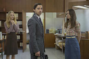 La secretaria decorosa