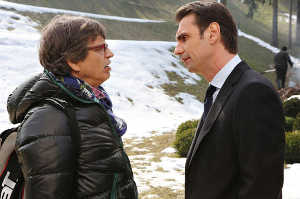 Dino Ossola (izd) junto a Giovanni Bernaschi (dch) en 'El capitale umano'