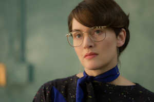 Kate Winslet como Joanna Hoffman, la mujer que dirigi� el departamento de marketing de Macintosh
