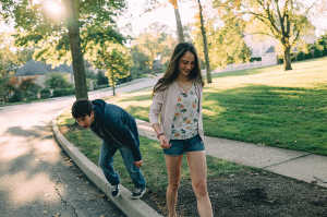 Martin y Kim Murphy (Raffey Cassidy) son la adolescencia coqueta y s�rdida de Lanthimos