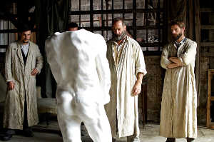 Rodin en su taller-estudio con sus pupilos