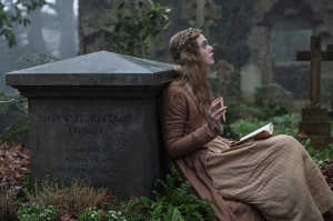 Elle Fanning es Mary Shelley