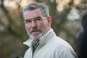 Liam Hennessy sospecha hasta de su sombra