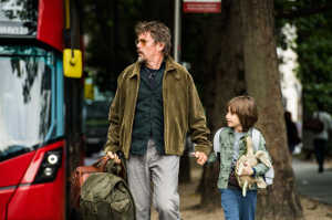 Tucker con su hijo