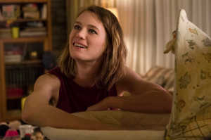 Mackenzie Davis interpreta a Tully