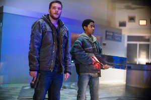 Jimmy (Jack Reynor) y Eli (Myles Pruitt)