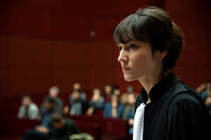 La abogada de la acusi�n contra Lise est� protagnizada por Ana�s Demoustier