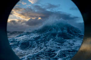 La tormenta surca los mares en busca de aventura
