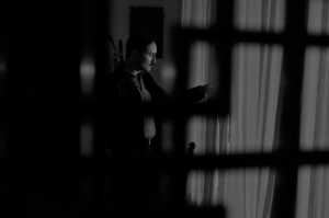 La luz y las sombras son m�s protagonistas que las personas en 'El crack Cero'