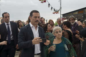 Arturo en una fiesta