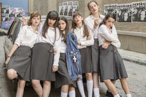 La adolescencia es una �poca de rebeld�a y m�s en una educaci�n religiosa, como se refleja en 'Las ni�as', dentro de un colegio de monjas de Zaragoza
