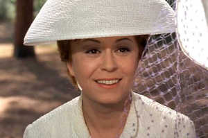 Giulietta Masina interpreta a Giulietta Boldrini en 'Giulietta de los esp�ritus'