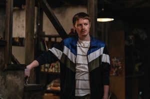 Nathan (Ian Kenny) en acci�n