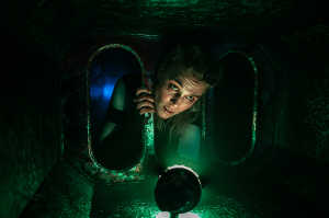 Este periplo claustrof�bico est� repleto de obst�culos torturadores