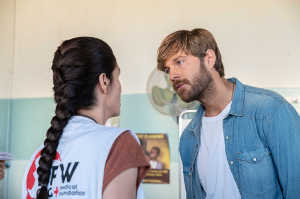 Anna (Eva Mart�n) y Mathias (Tommy Schlesser)