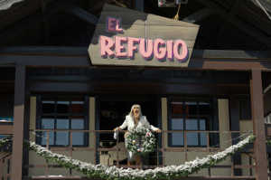 'El refugio': un hotel de locos