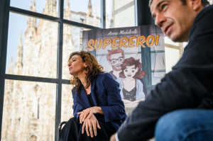 Anna se encuentra en su momento de �xito comercial como escritora de tiras c�micas