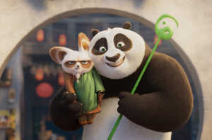 Po, el Guerrero del Drag�n, junto al maestro Shifu