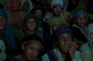 Sonrisas ante la magia del cine